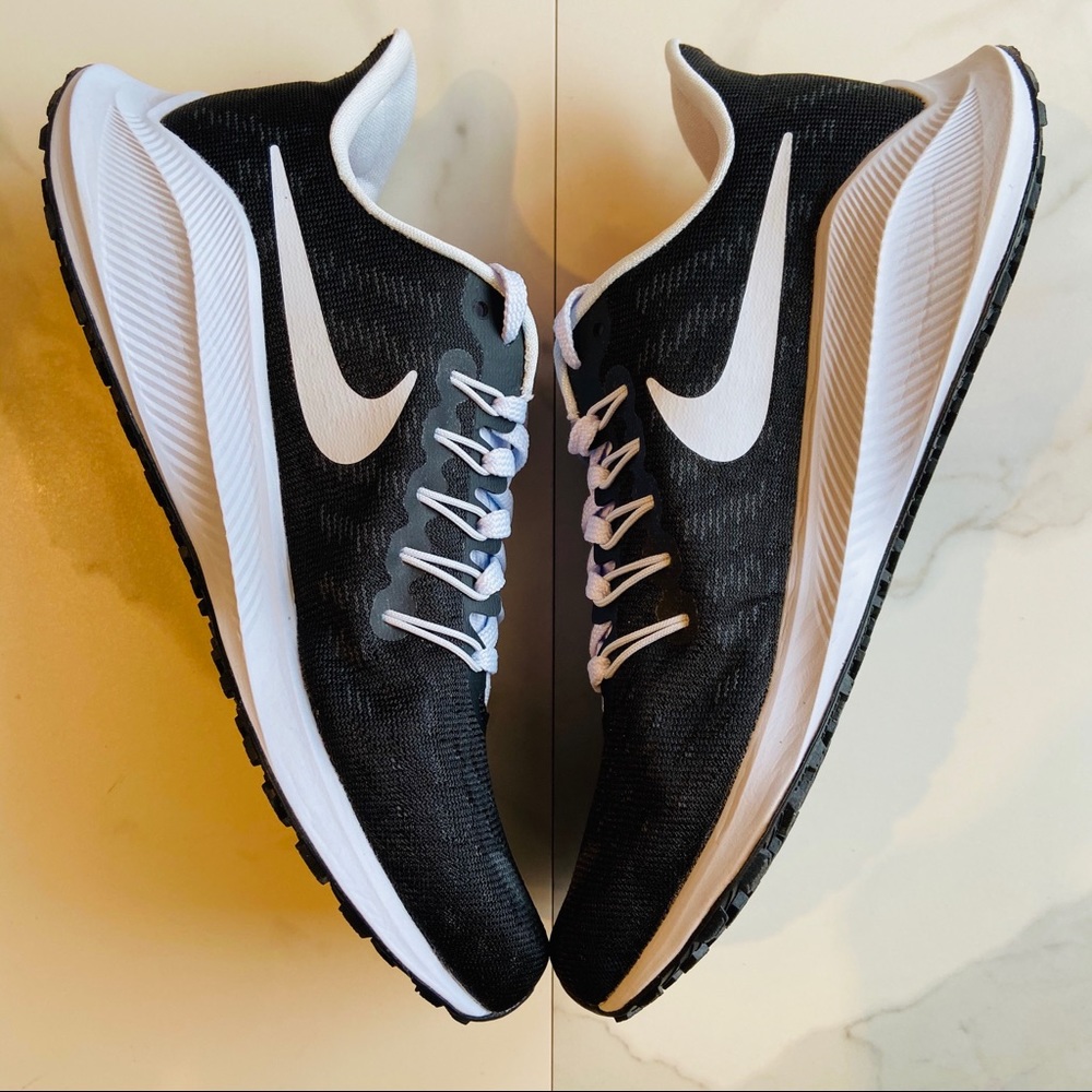 NWT Nike air zoom vomero - Picture 2 of 7